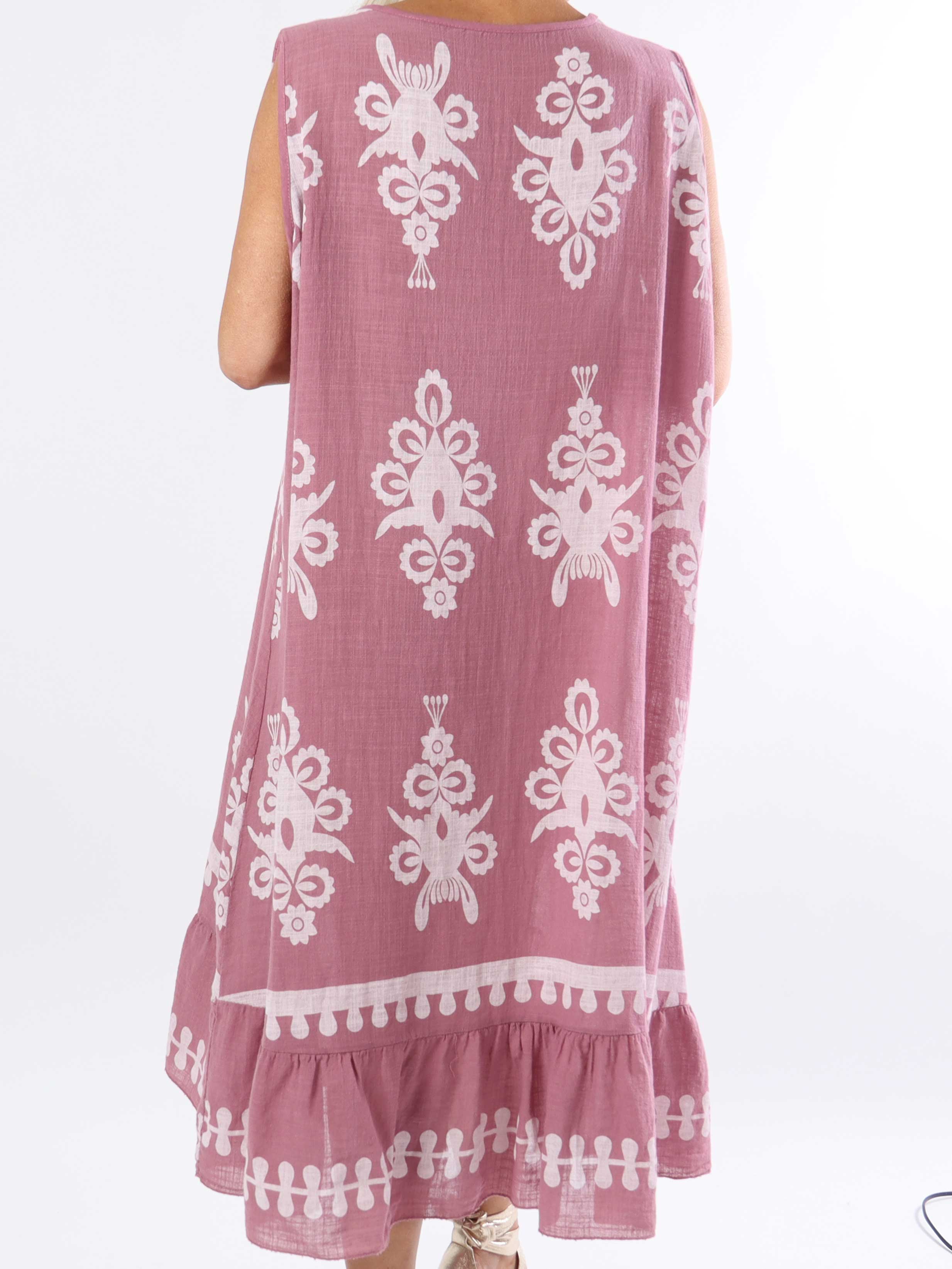 Tanzania - Vacker bomullsklänning i linne-liknande tyg i plus size